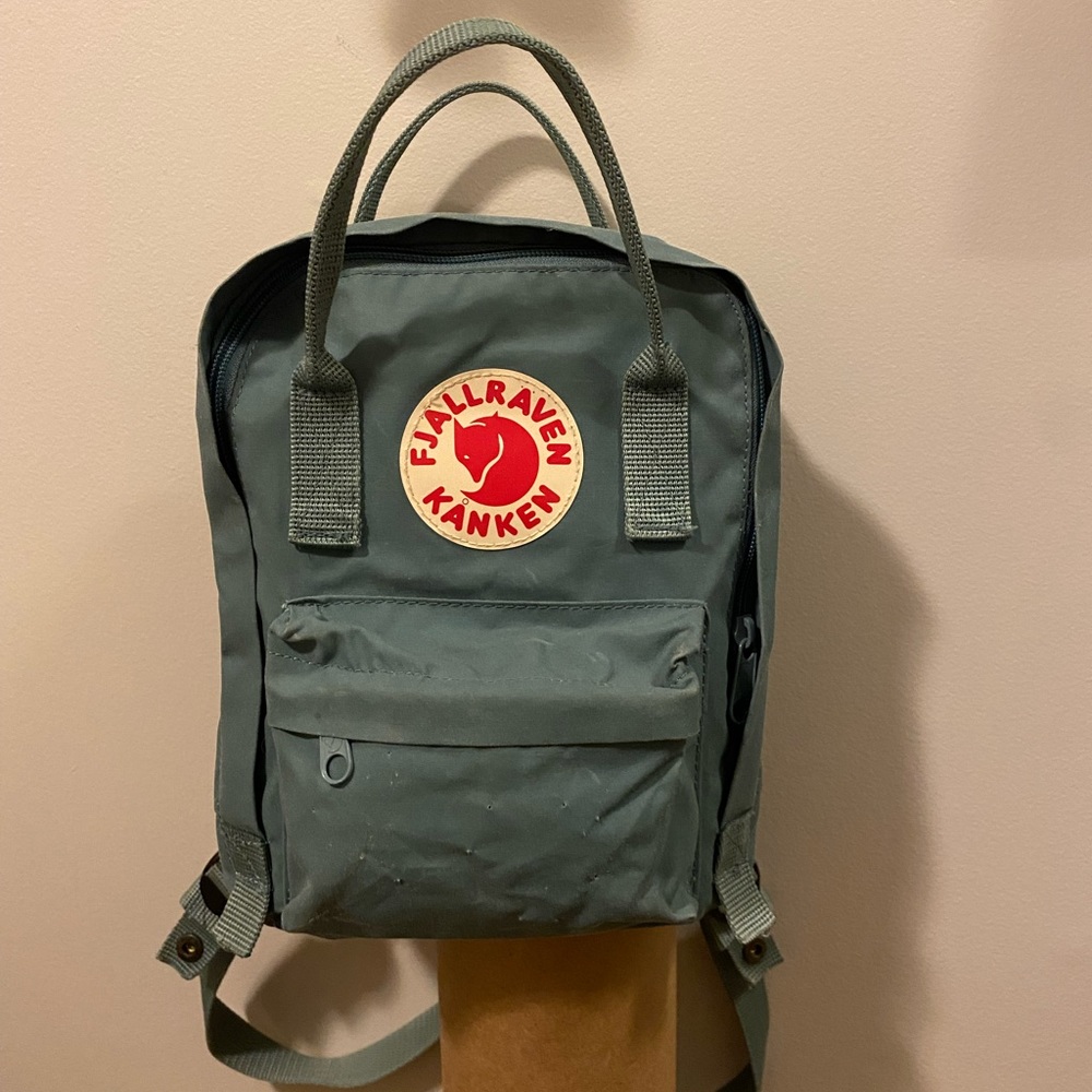 Fjallraven Kanken Mini Backpack